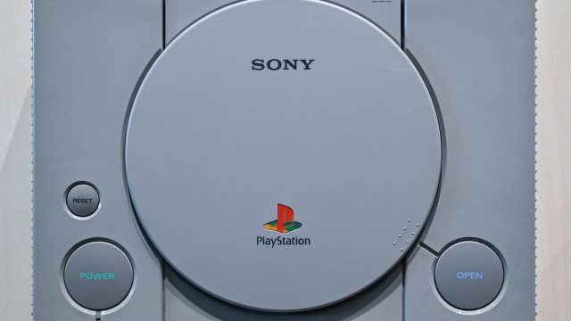 Essential Guide to Downloading Classic PS1 and PS2 Games Before They're Gone